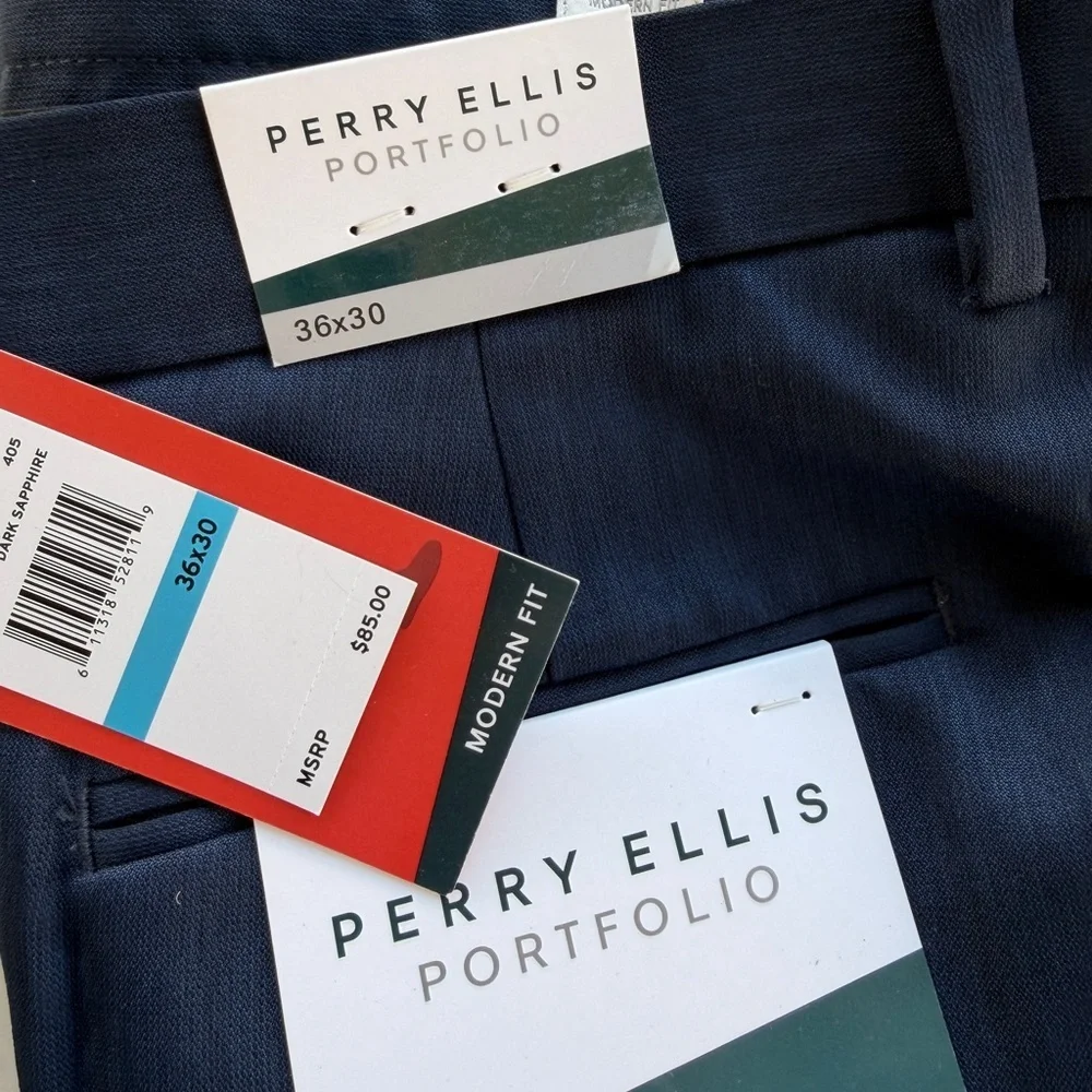 Perry Ellis elegant navy